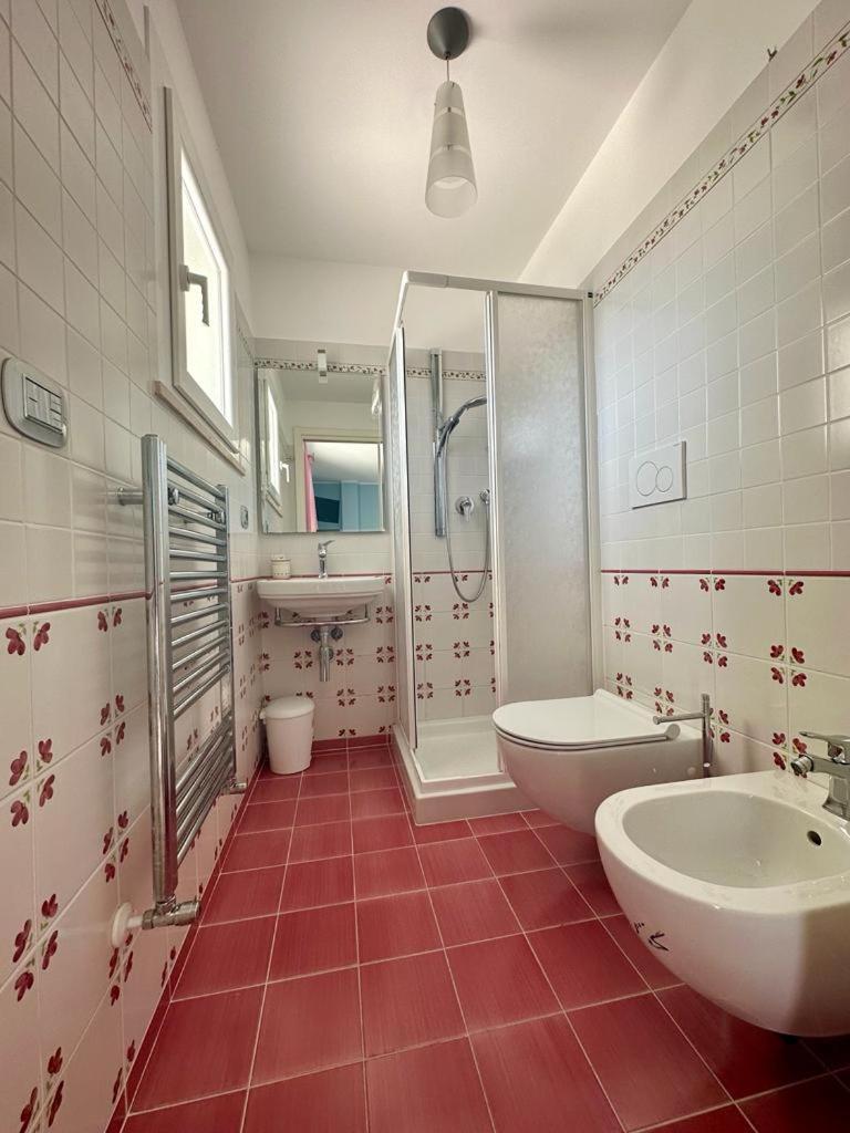 Sigis House - Independent Apartment Sea View Fiumicino Eksteriør bilde