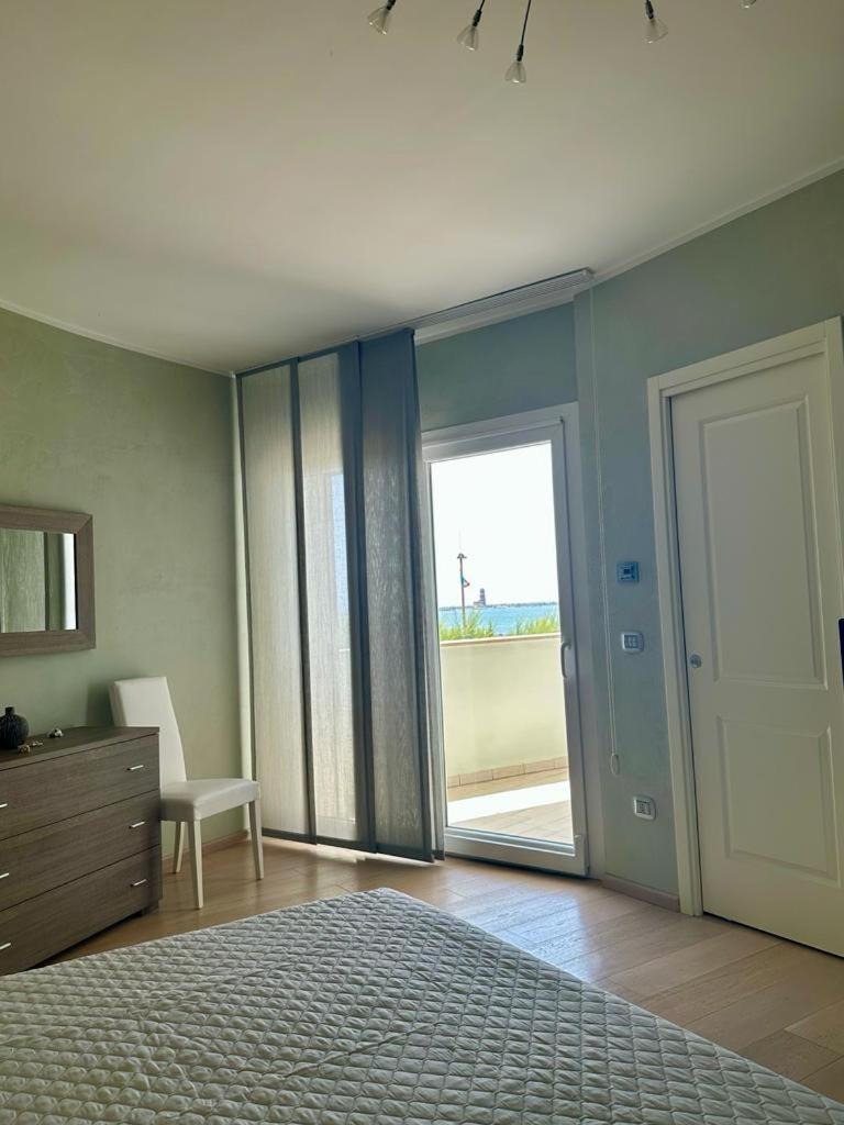 Sigis House - Independent Apartment Sea View Fiumicino Eksteriør bilde